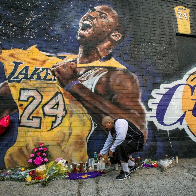 Mural posvećen Kobeu u Los Angelesu