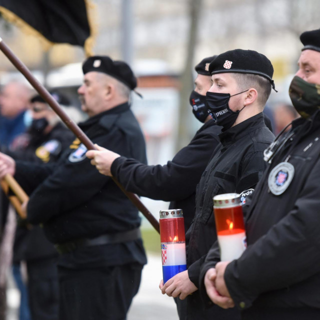 HOS-ovci na obilježavanju operacije 'Maslenica'