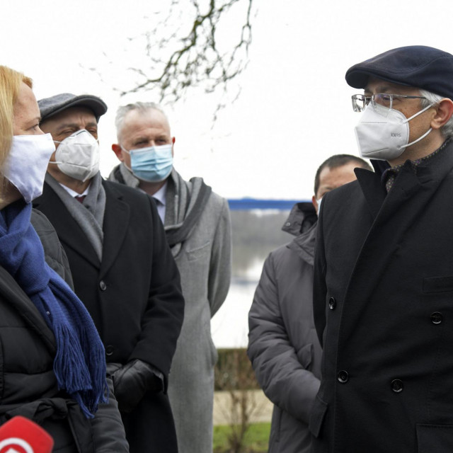 Gradonačelnica Siska Kristina Ikić Baniček i turski veleposlanik Mustafa Babur Hizlan.