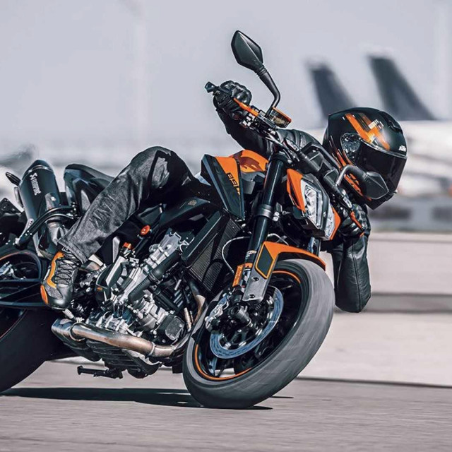 KTM 890 Duke