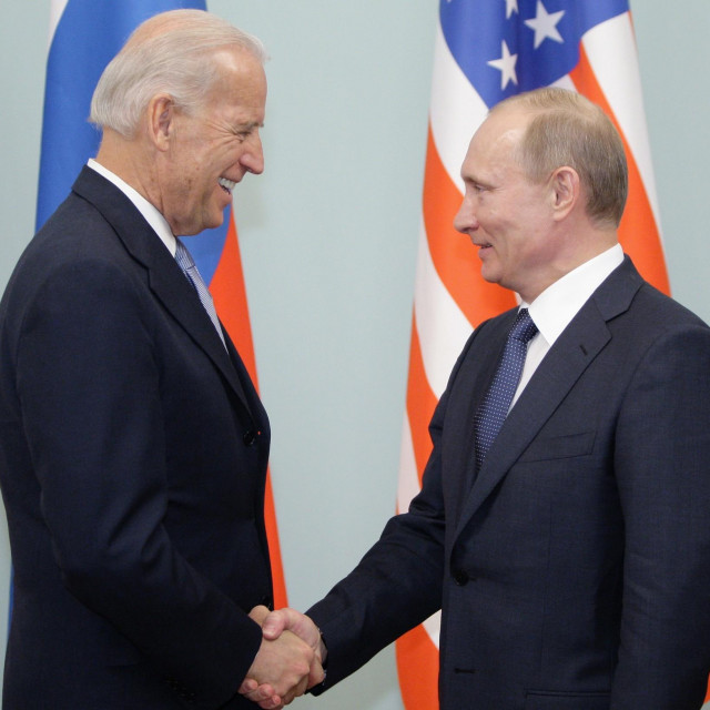 Joe Biden i Vladimir Putin (arhivska fotografija)