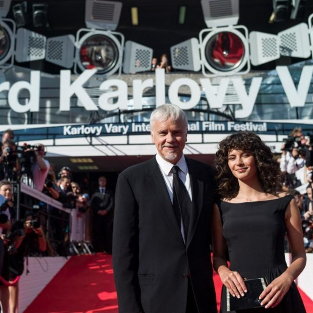 Tim Robbins i Gratiela Brancusi 