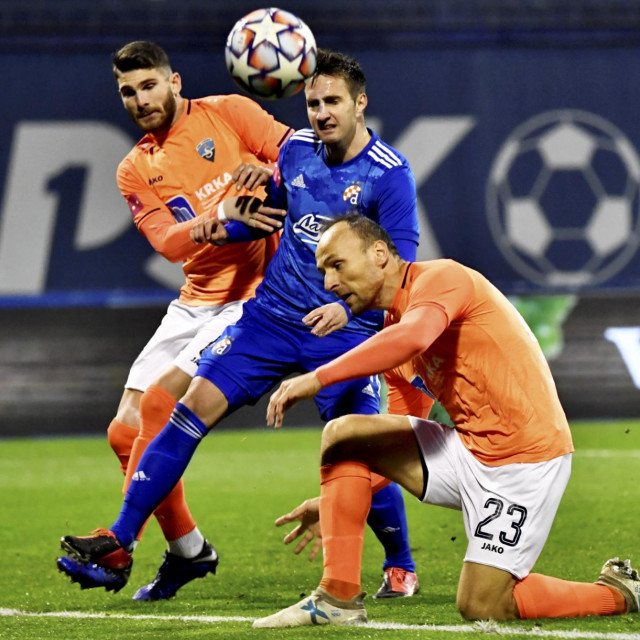 Gordon Schildenfeld u prvom planu