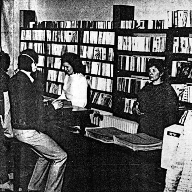 U trgovini su se mogle i preslušati ploče prije kupnje