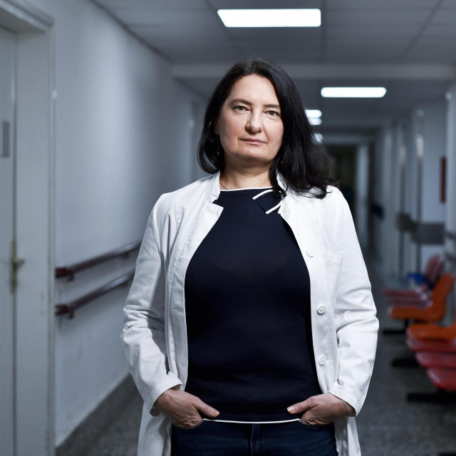 Prof. dr. sc. Nadica Laktašić Žerjavić, dr. med.
Fizijatar – reumatolog, voditelj Odjela za reumatske bolesti Klinike za reumatske bolesti i rehabilitaciju KBC-a Zagreb