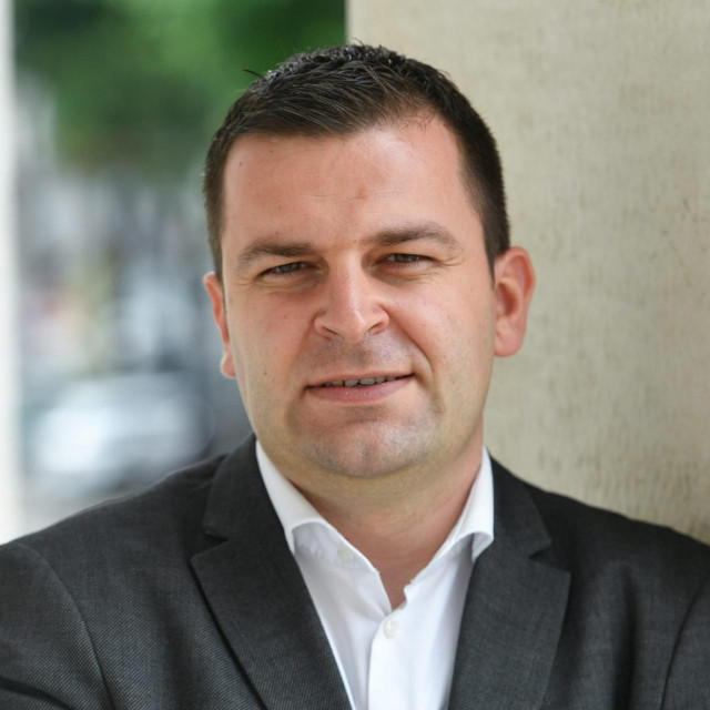 Dario Hrebak