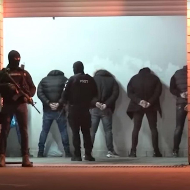 Prijevoz osumnjičenih u Srbiji