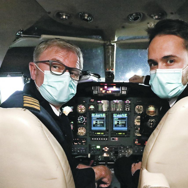 Zrakoplov Air Pannonije i piloti Goran Habscheid i Toni Korać