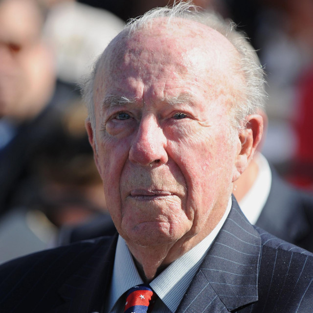 George Shultz 