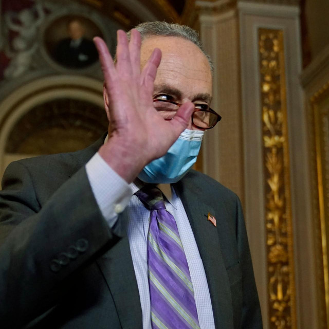 Chuck Schumer, senator iz savezne države New York iz redova Demokratske stranke te vođa većine, nakon prvog dana suđenja Donaldu Trumpu