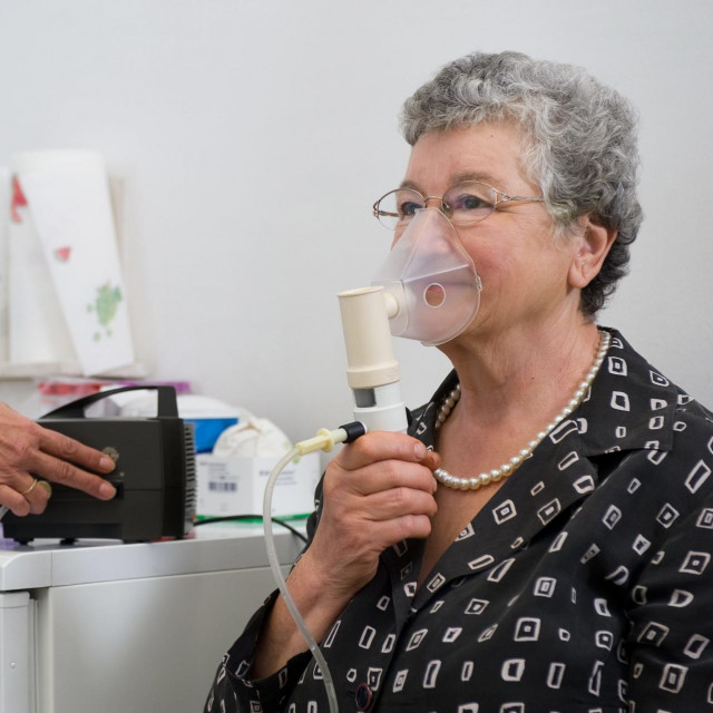 Iinhaliranje/Ilustracija