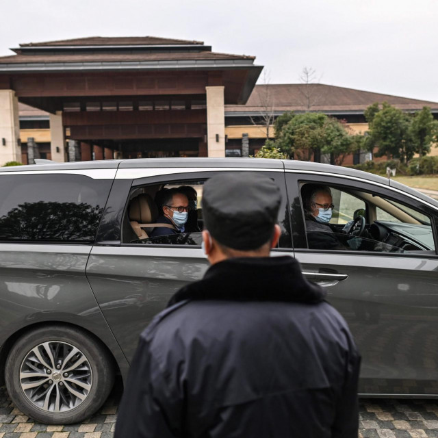 Odlazak tima WHO-a iz Wuhana