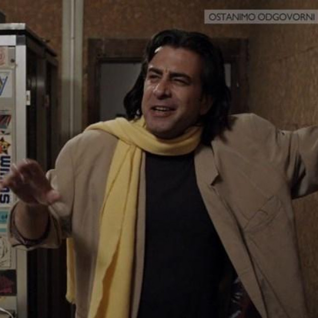 Janko Popović Volarić kao Toni Marošević u seriji Crno bijeli svijet