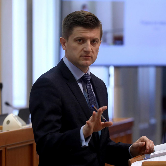 Zdravko Marić