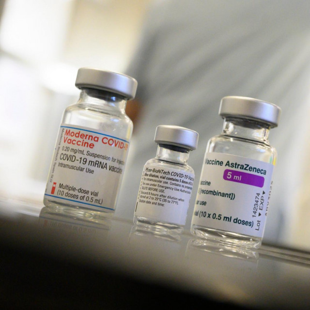 Doze cjepiva koje proizvodi Moderna, Pfizer-BioNTech i AstraZeneca