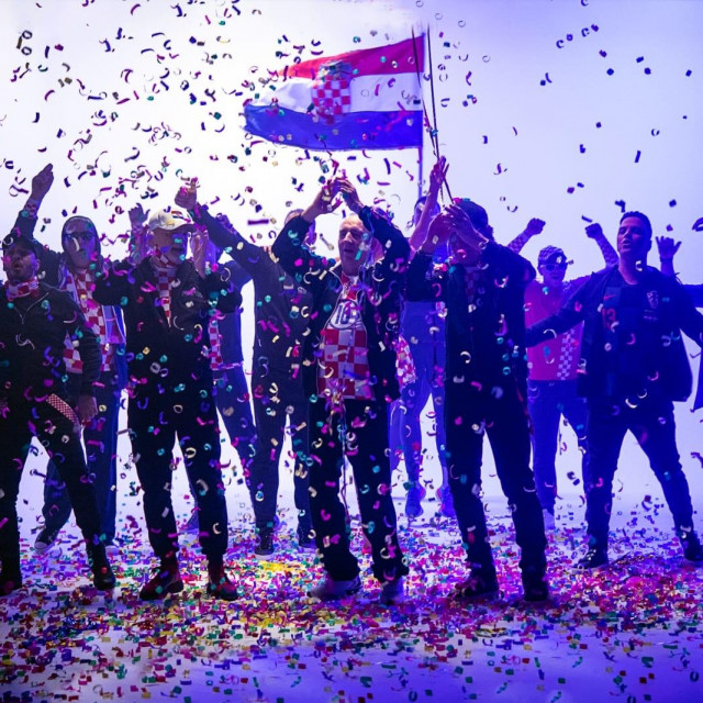 Prštalo je od entuzijazma, “gorjelo“ je na snimanju kao što će i na stadionima kad se jednom na njih vrate navijači