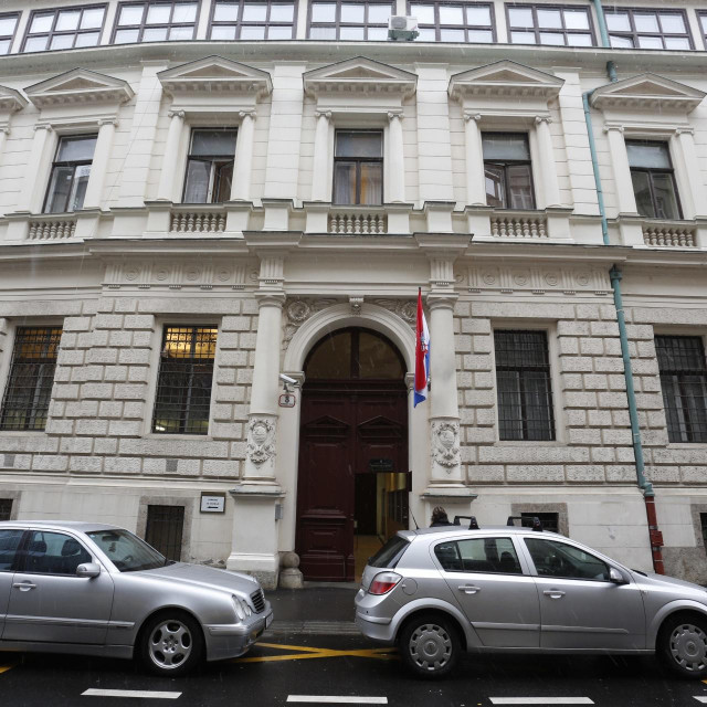 
Trgovački sud u Petrinjskoj ulici