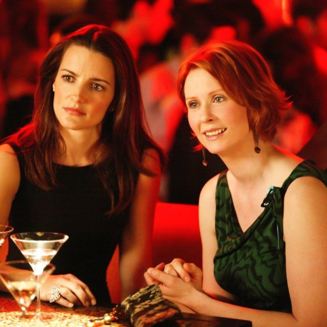 Charlotte i Miranda u sceni iz serije 'Seks i grad'