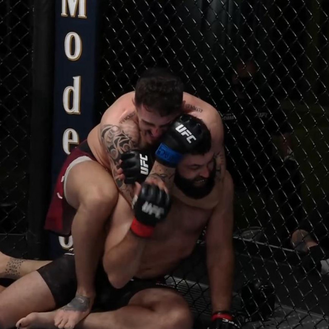 Aspinall vs. Arlovski