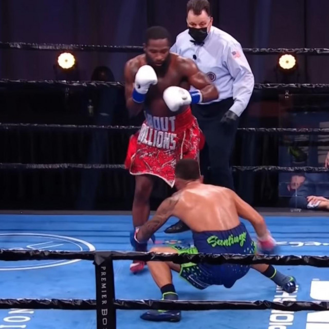 Adrien Broner vs. Jovanie Santiago