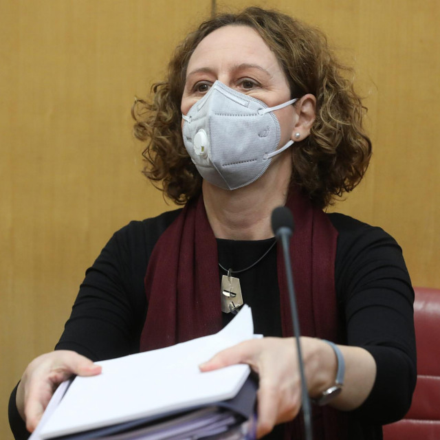 Nina Obuljen Koržinek
 