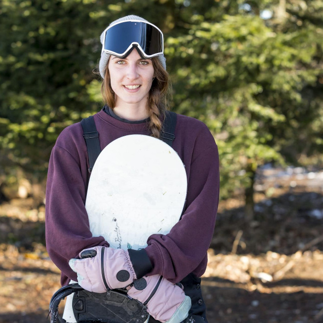 Nikolina snowboarderica