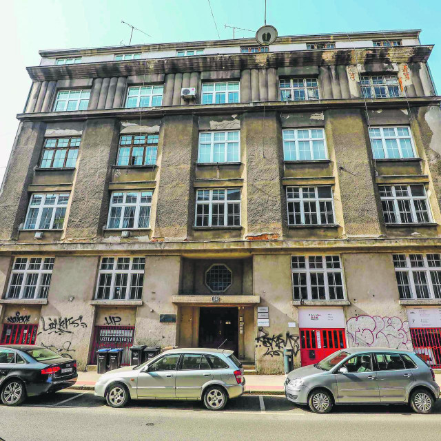 Na fotografiji: Zgrada u Palmotićevoj