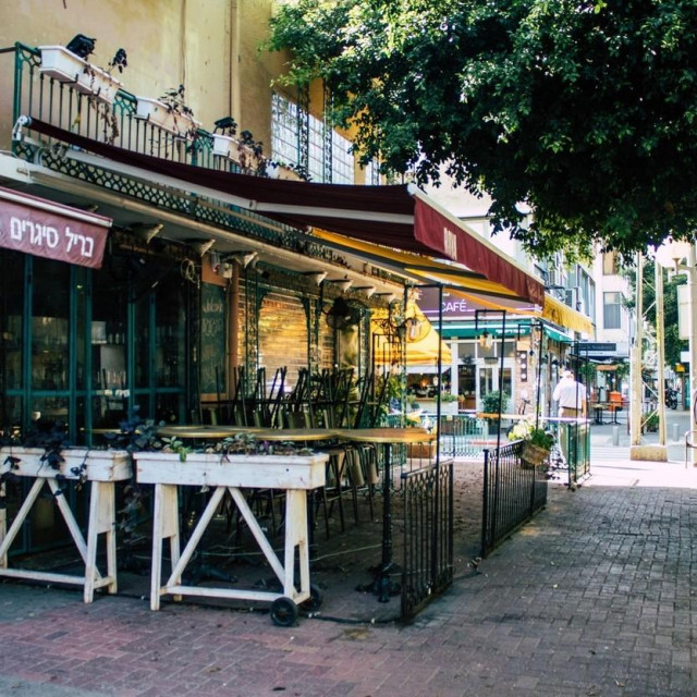Zatvoreni restoran u Tel Avivu / Ilustracija