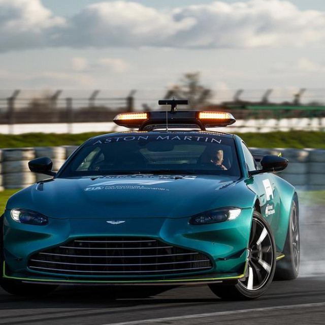 Aston Martin Vantage Safety car