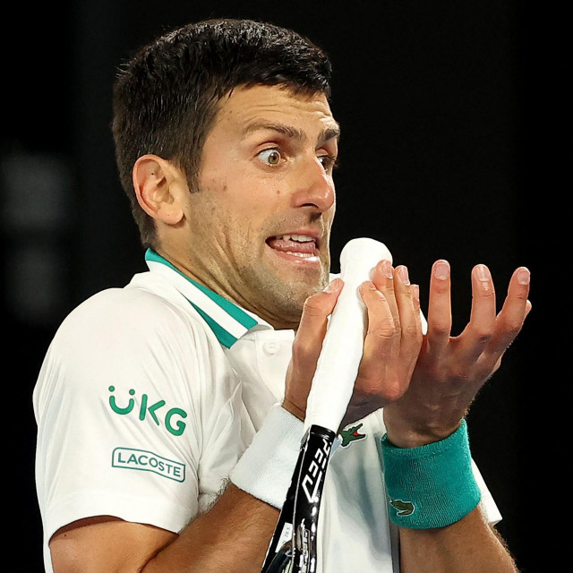 ”Što bi još trebao napraviti da me zavole?”, tema je i ove karikature