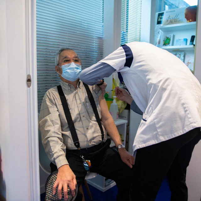 AstraZeneca, Ilustracija