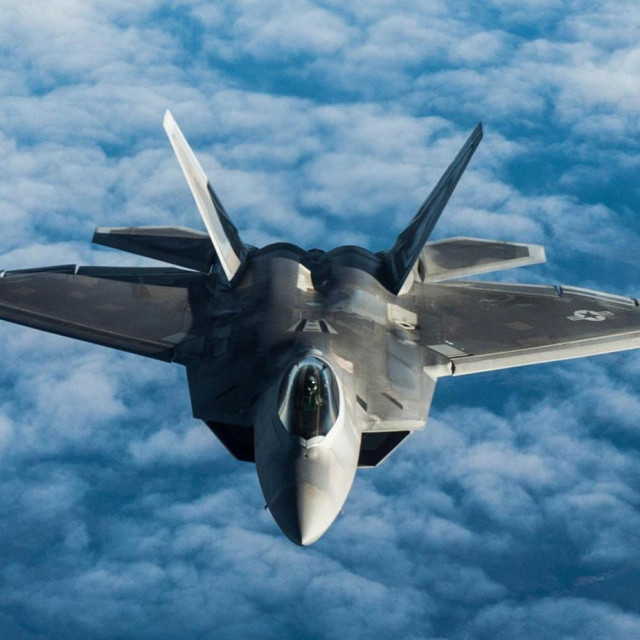 F-22 Raptor