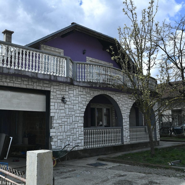 Kuća pred kojom je ostavljena beba