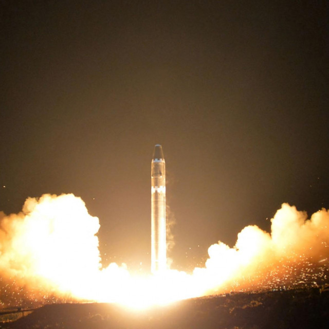 Testiranje balističkog projektila Hwasong-15