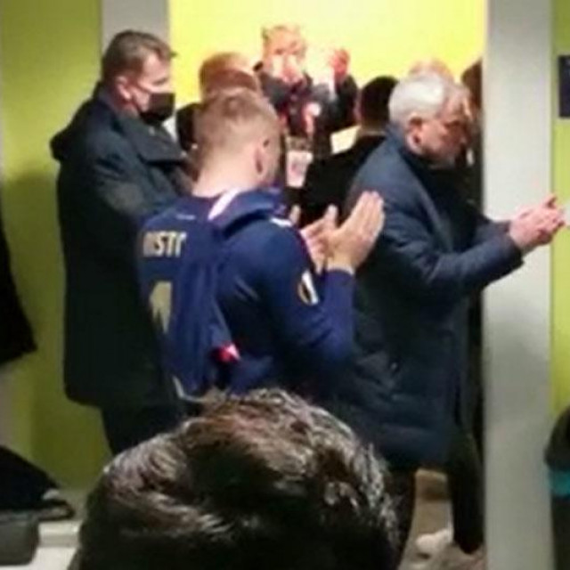 Mourinho u svlačionici Dinama