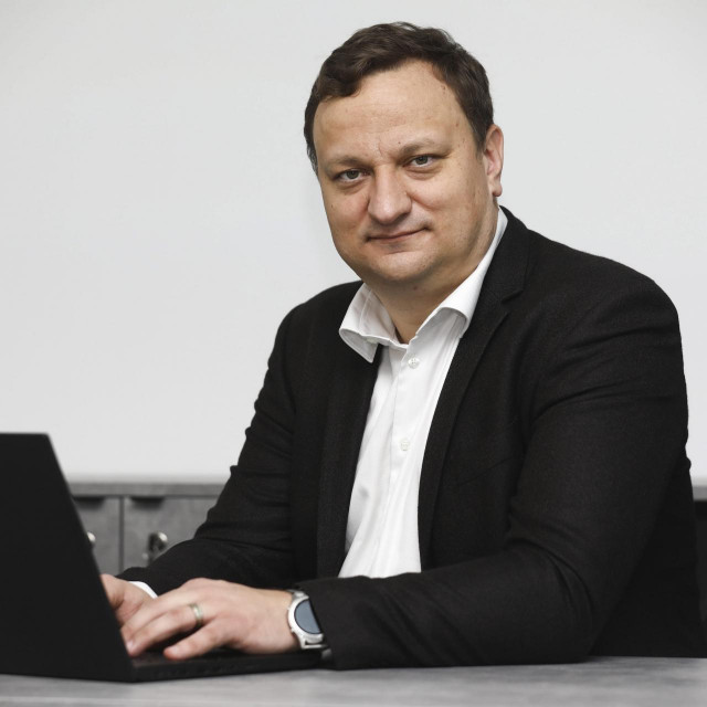 Aleksander Radovan