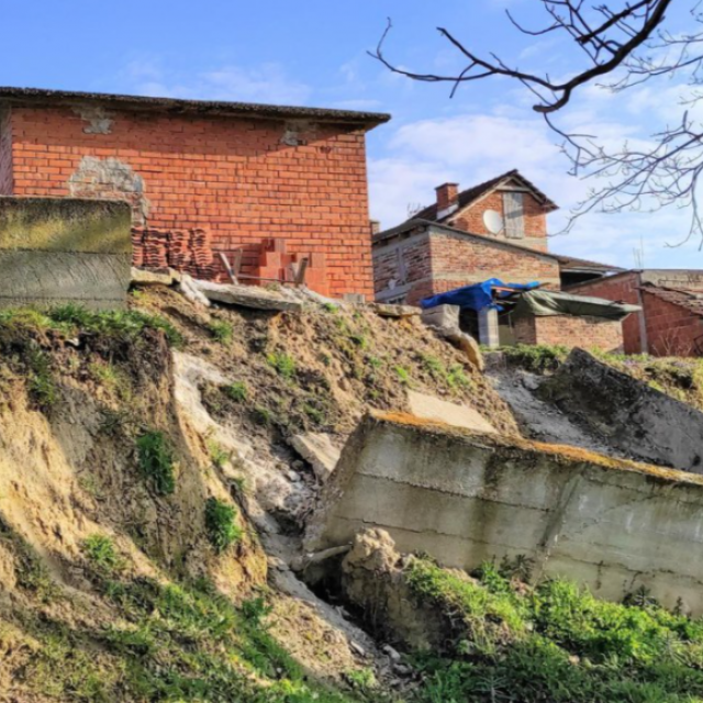 Klizište koje se godinama ne sanira