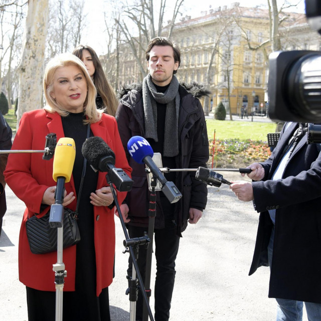 Vesna Škare Ožbolt na Zrinjevcu