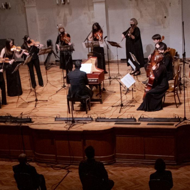 Hrvatski barokni ansambl na koncertu u Hrvatskom glazbenom zavodu 21. ožujka 2021. godine