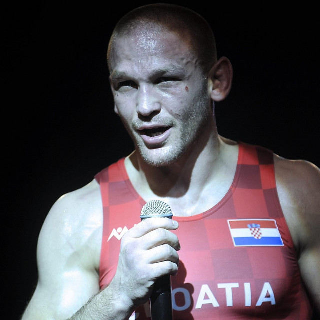 Božo Starčević