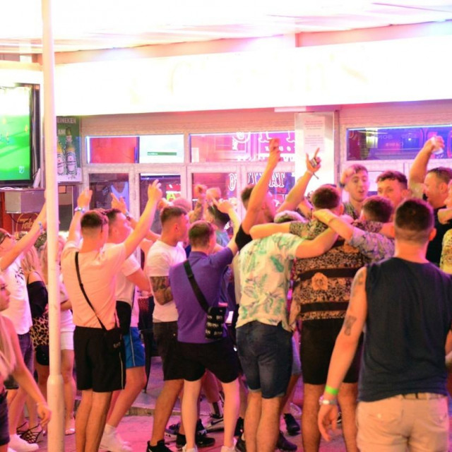 Britanski turisti u Magalufu