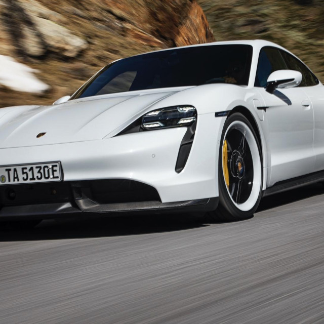 Porsche Taycan