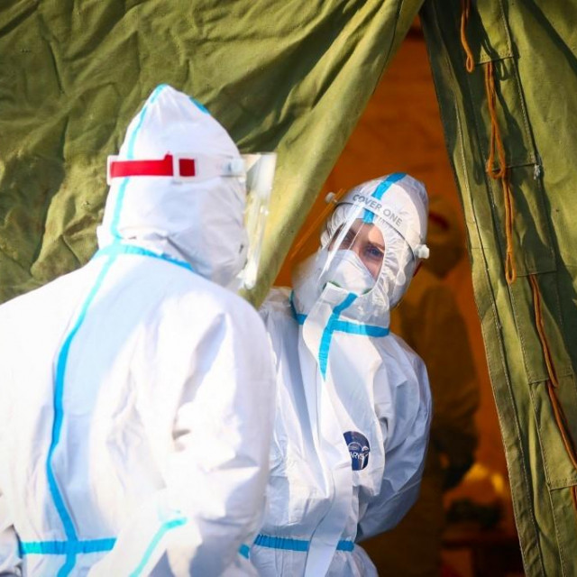 Zdravstveni radnici u Krakovu u Poljskoj