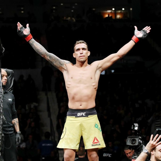 Charles Oliveira
