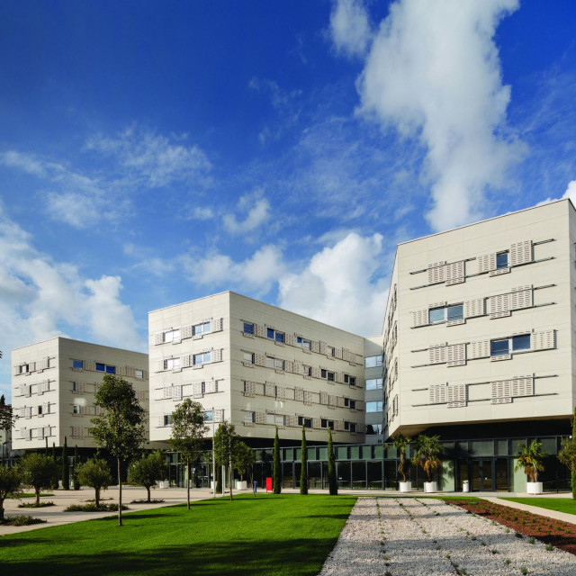 Studentski dom Dubrovnik, Kompleks studentskog doma Sveučilišta u Dubrovniku, Tin Sven Franić, Vanja Rister, Ana Martinčić Vareško