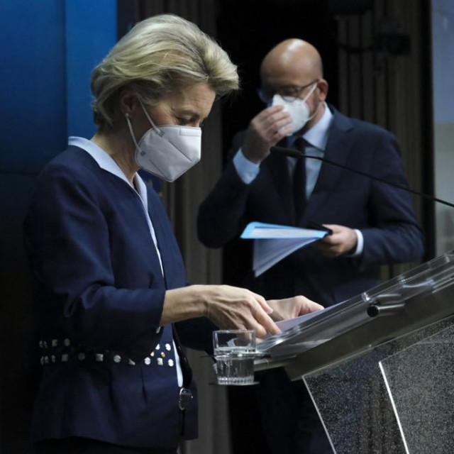 U obranu svoje nasljednice Ursule von der Leyen stao je i bivši šef Europske komisije Jean-Claude Juncker
