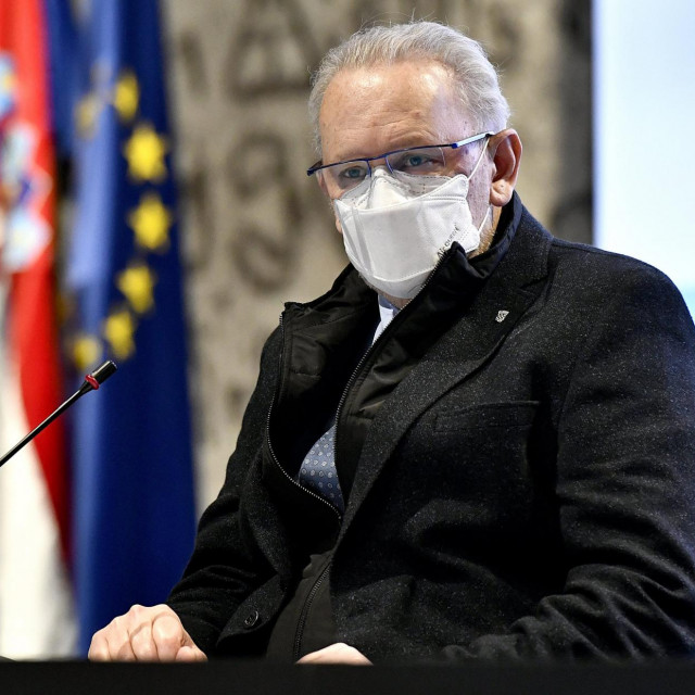 Davor Božinović