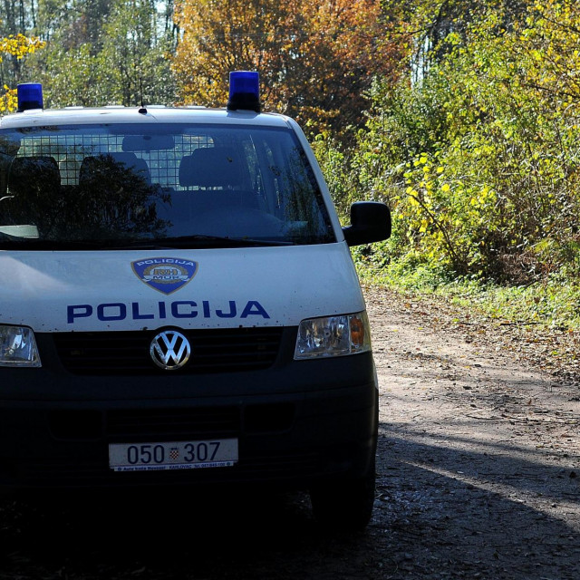 Policija, Ilustracija