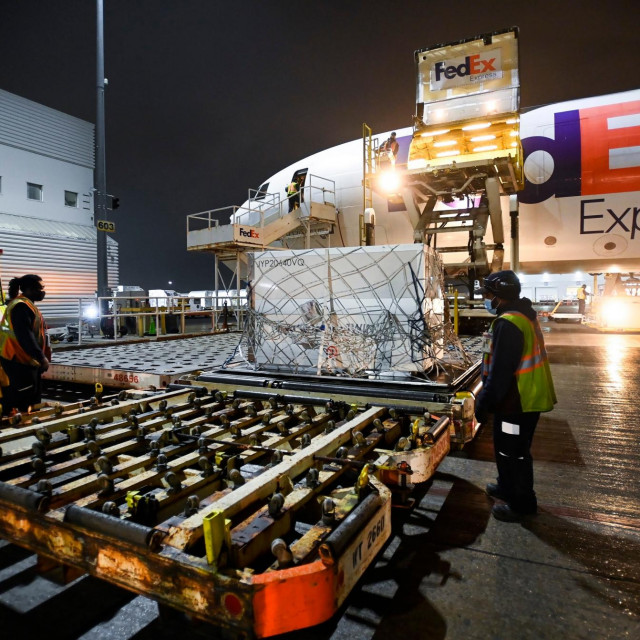 Ilustracija, pošiljka cjepiva