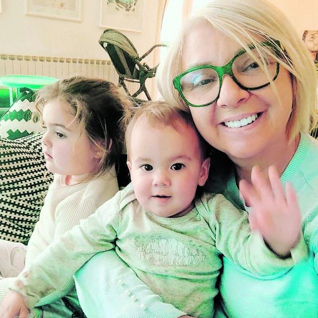 Danijela Dvornik baka je dvjema djevojčicama, Bali i Lumi